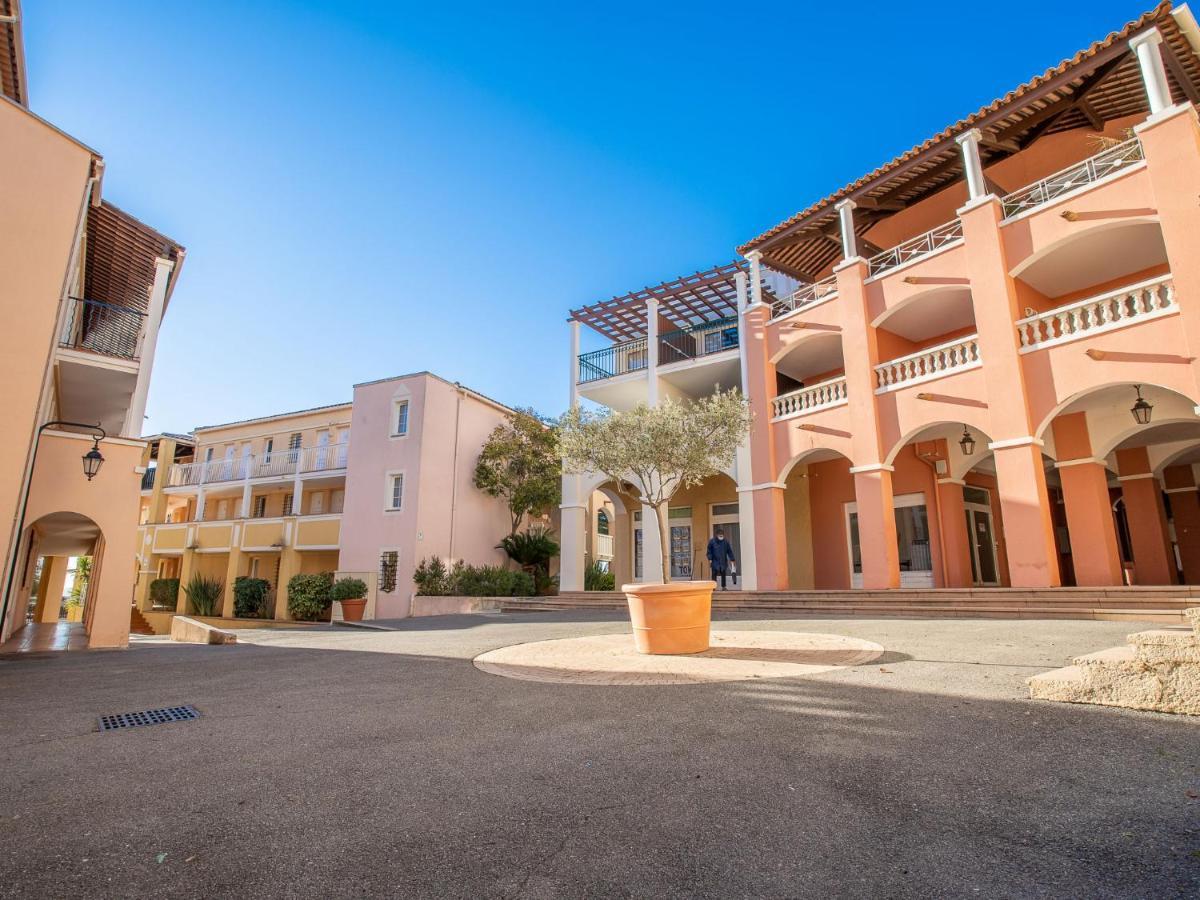 Apartment Village Cap Esterel - L'Esquinade-97 By Interhome Saint-Raphaël Exterior foto