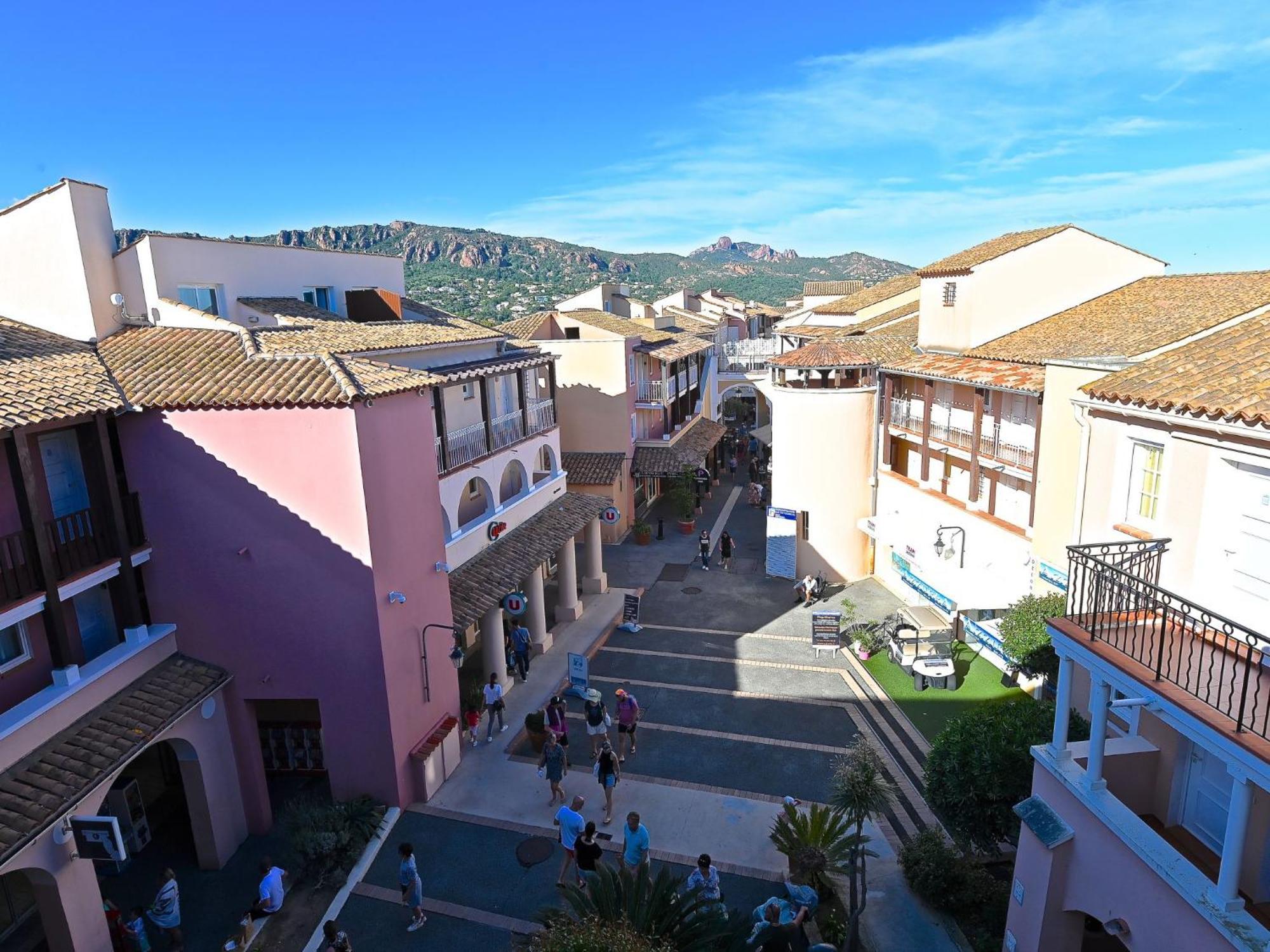 Apartment Village Cap Esterel - L'Esquinade-97 By Interhome Saint-Raphaël Exterior foto